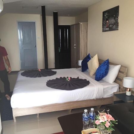 Готель Blueskyhouse Patong Екстер'єр фото