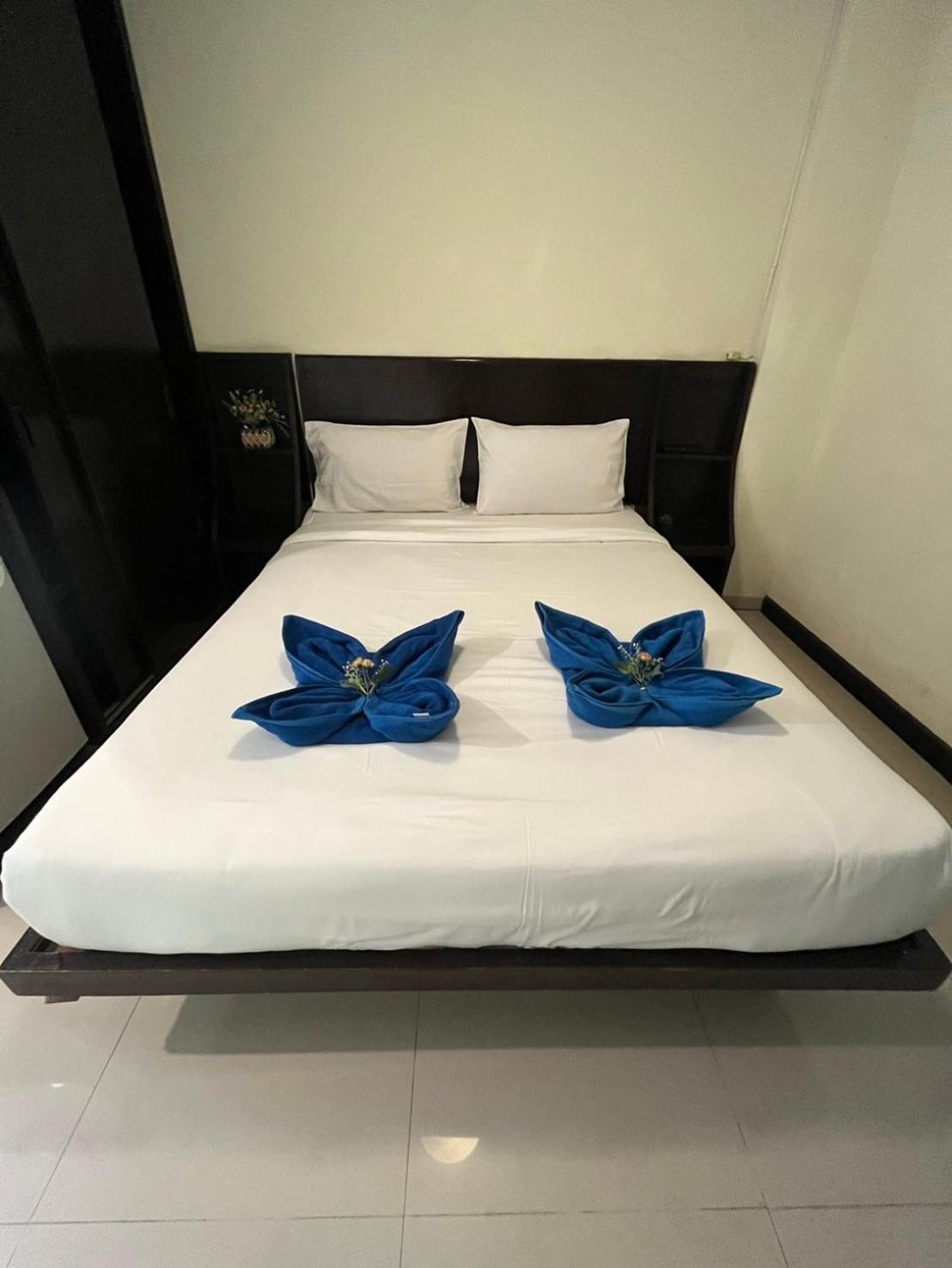 Готель Blueskyhouse Patong Екстер'єр фото
