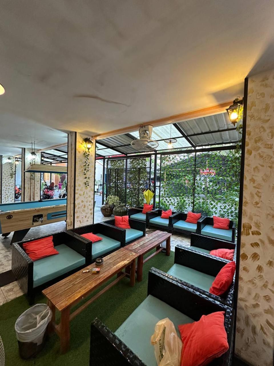 Готель Blueskyhouse Patong Екстер'єр фото