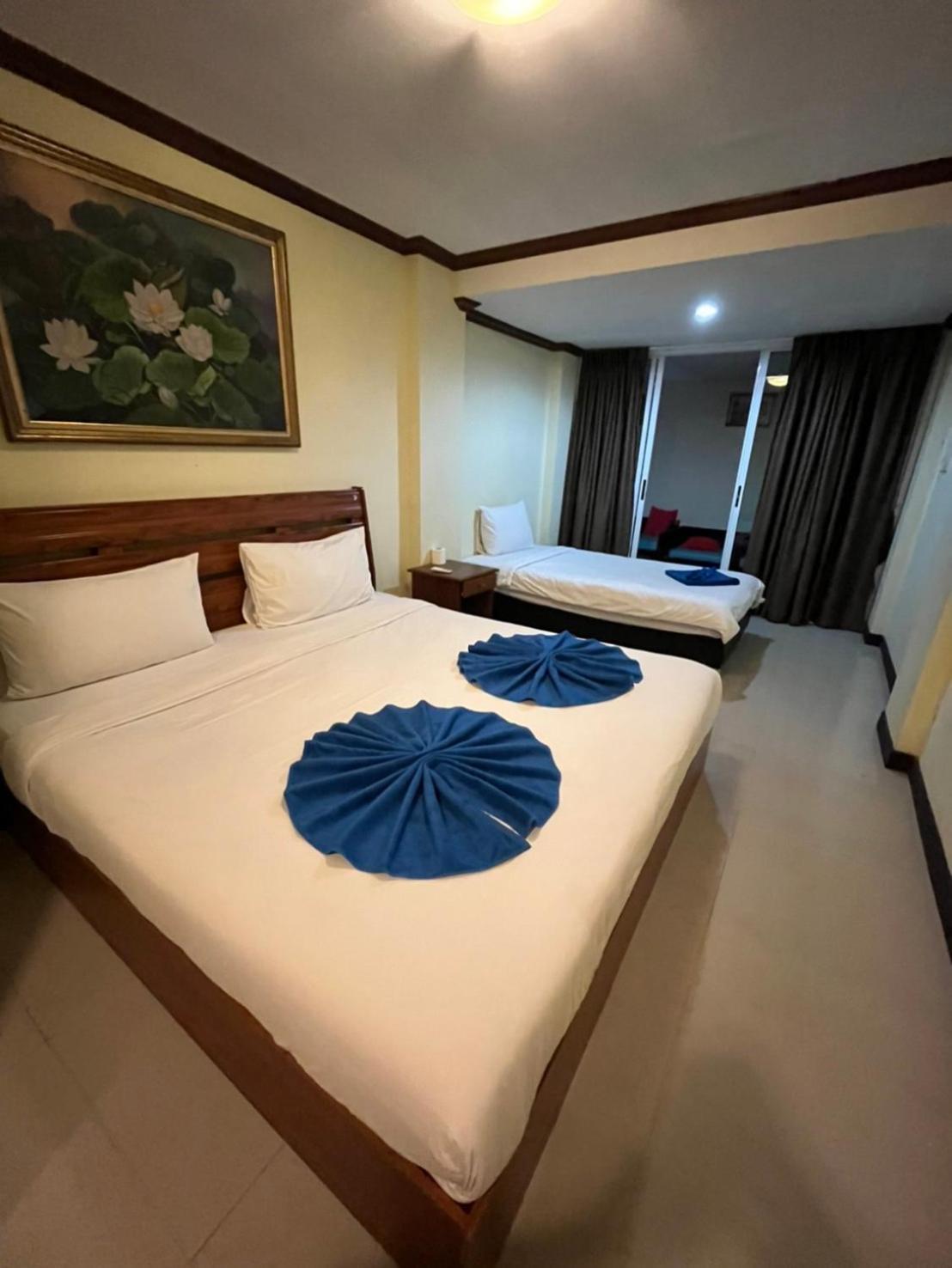 Готель Blueskyhouse Patong Екстер'єр фото