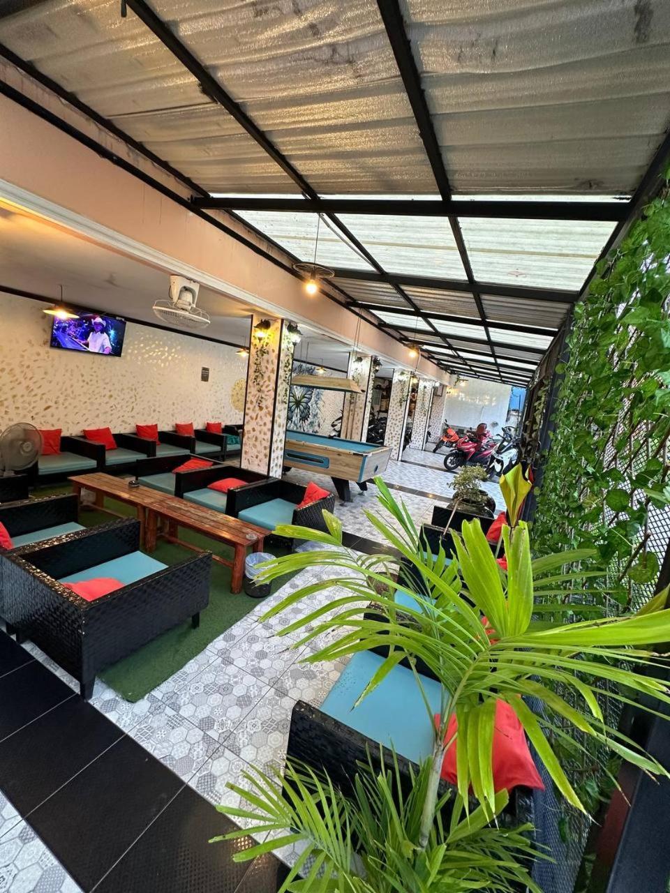 Готель Blueskyhouse Patong Екстер'єр фото